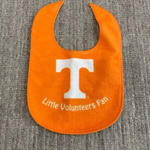 Little Volunteers Fan Bib